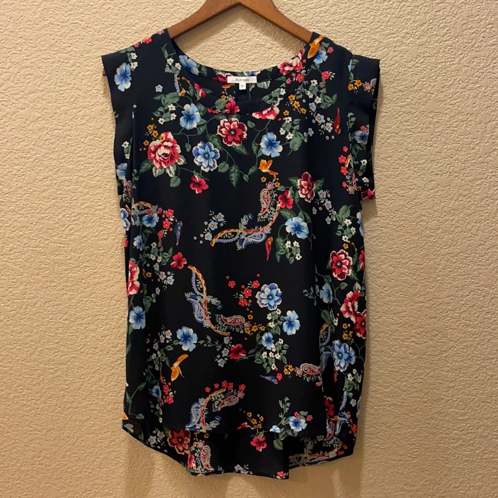 Like new Pleione blouse, size Medium